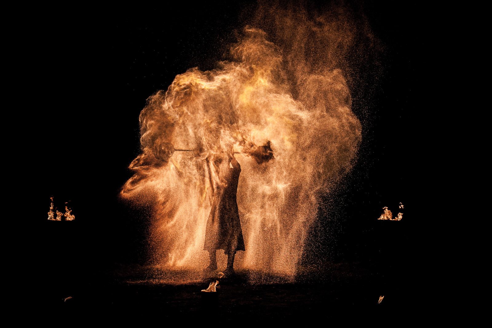 Spectacle Pyrotechnique Jongleurs de Feu,Spectacle Lumineux