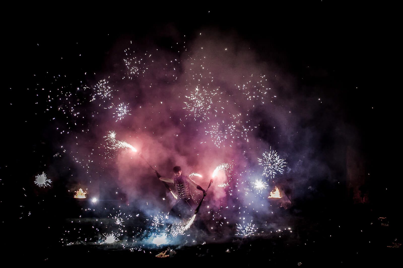 Spectacle Pyrotechnique Jongleurs de Feu,Spectacle Lumineux