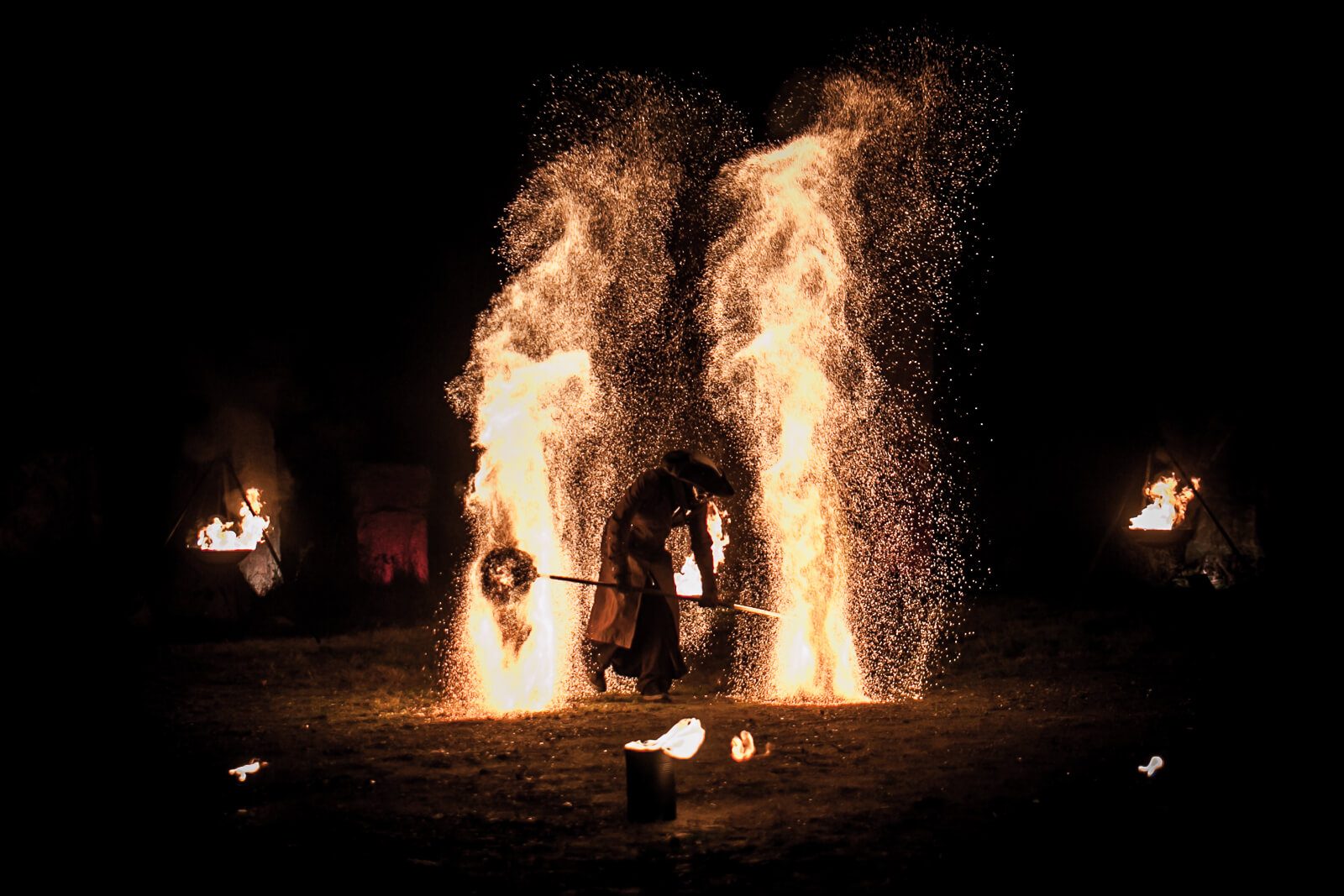 Spectacle Pyrotechnique Jongleurs de Feu,Spectacle Lumineux