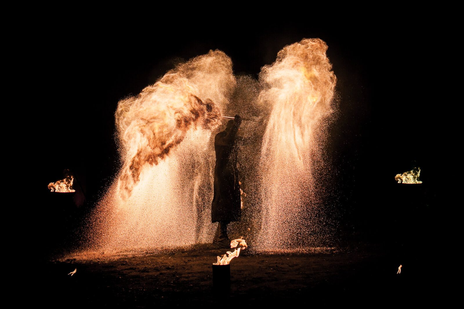 Spectacle Pyrotechnique Jongleurs de Feu,Spectacle Lumineux